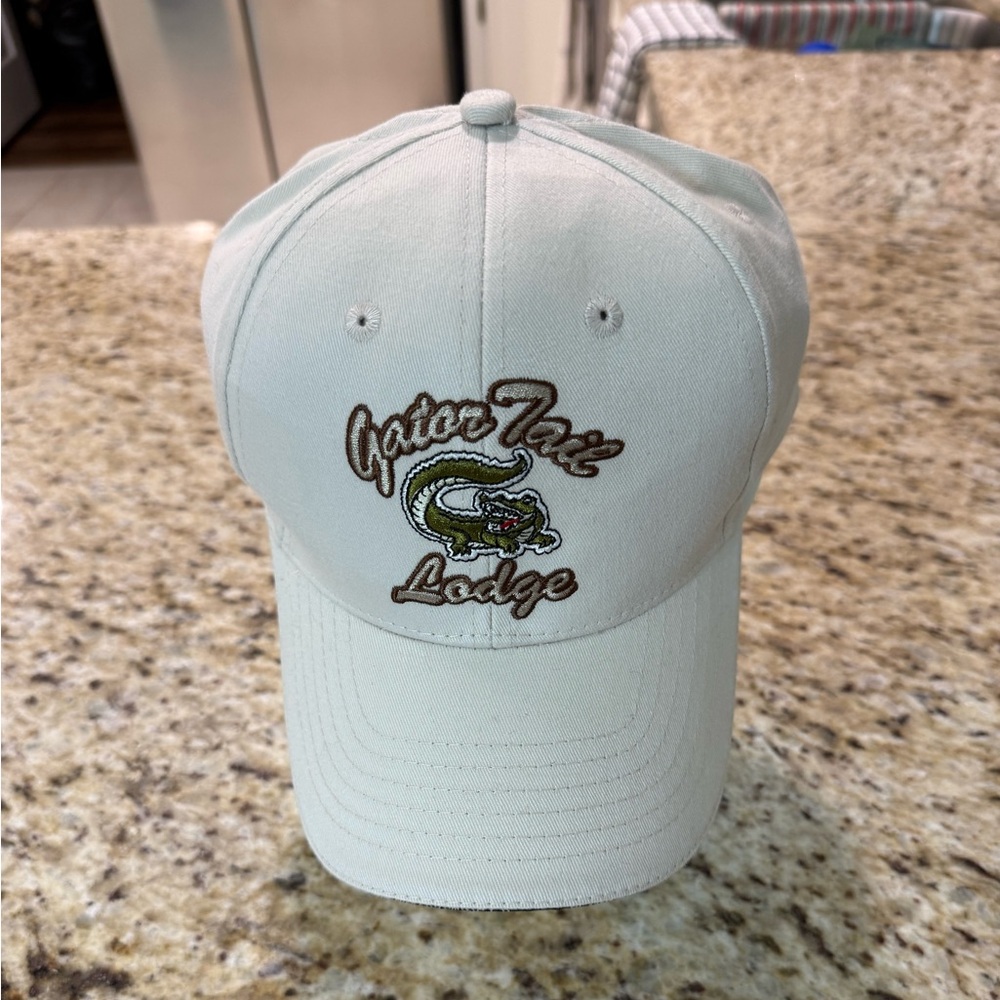 NWOT Gator Tail Lodge Embroidered Alligator Hat Cap Baseball Cap
